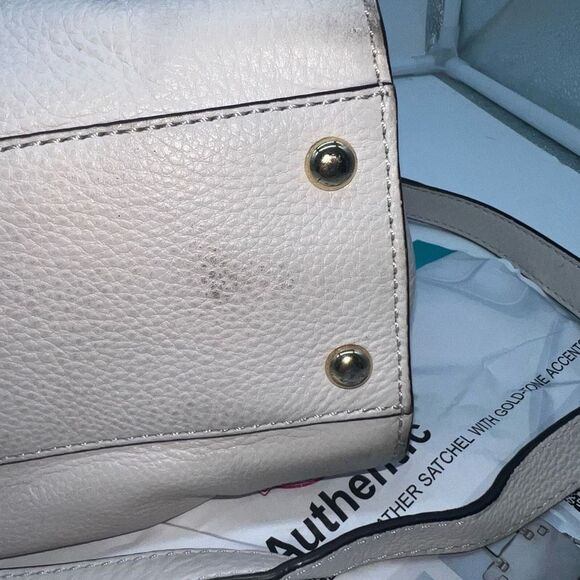 Michael Kors Hamilton Tote, Ivory Pebbled Leather - Picture 12 of 16